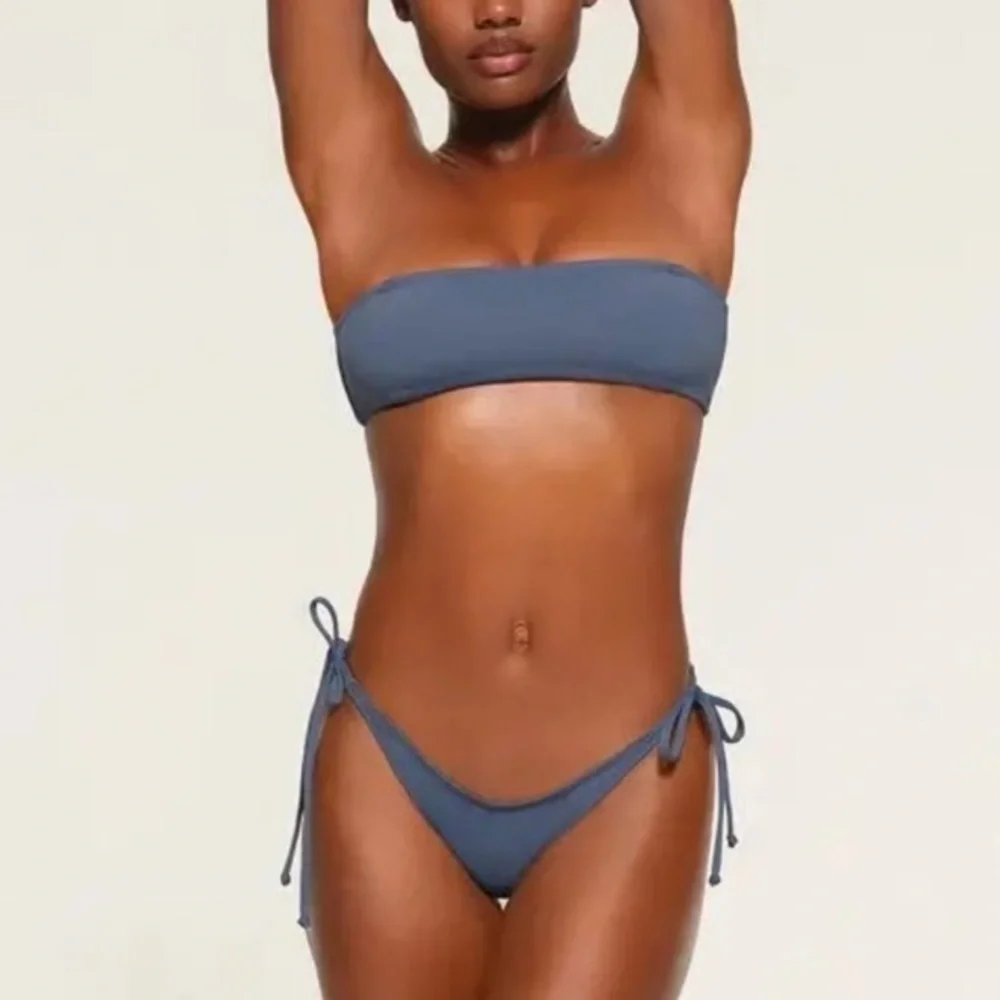 Skims Swim Micro Bandeau Bikini Top, Denim Wash, 3X - New - Picture 2 of 11